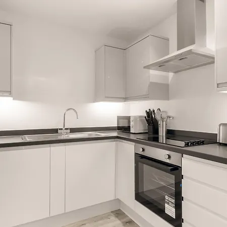 Apartment Lovely 1 Bedroom In W Wifi *