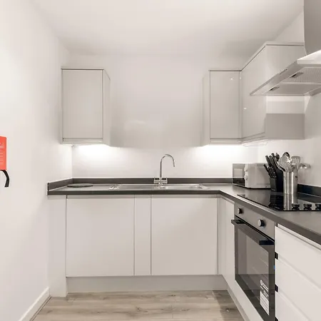 Apartment Lovely 1 Bedroom In W Wifi *