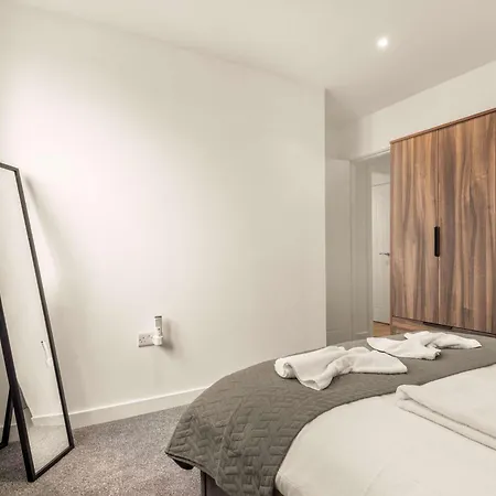 Lovely 1 Bedroom In W Wifi Apartment
